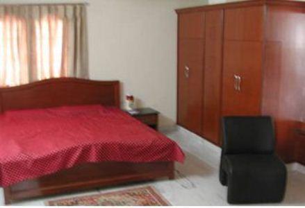 Alpine Glow Residency Crest Hotel Hyderabad Room photo